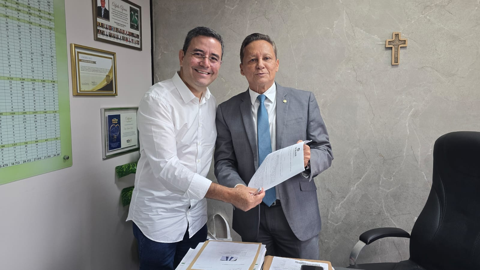 OCB-AM LEVA PROPOSTAS ESTRATÉGICAS AO DEPUTADO ADJUTO AFONSO